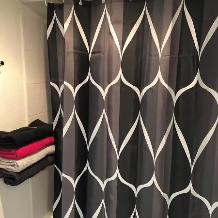 Apartmán 100 M Gare - 4 Places Avec Balcon 10mn Sanctuaire Lurdy