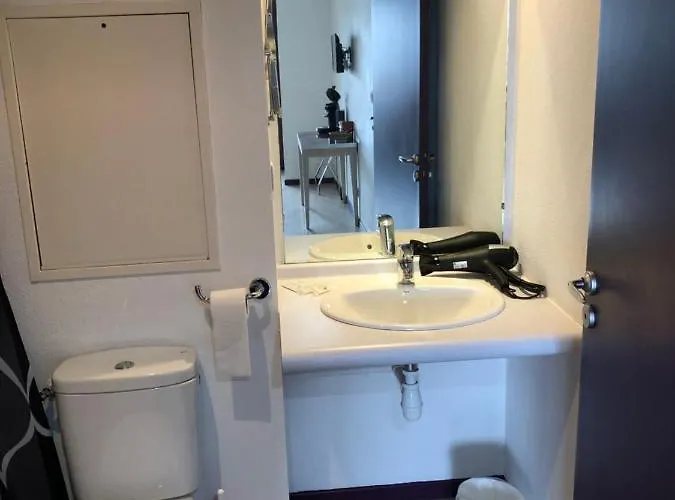 Apartamento 100 M Gare - 4 Places Avec Balcon 10mn Sanctuaire